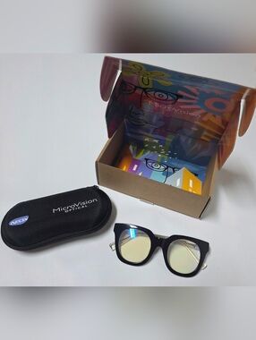 MicroVision Optical Lucinda Blue Light Readers +2.00 New